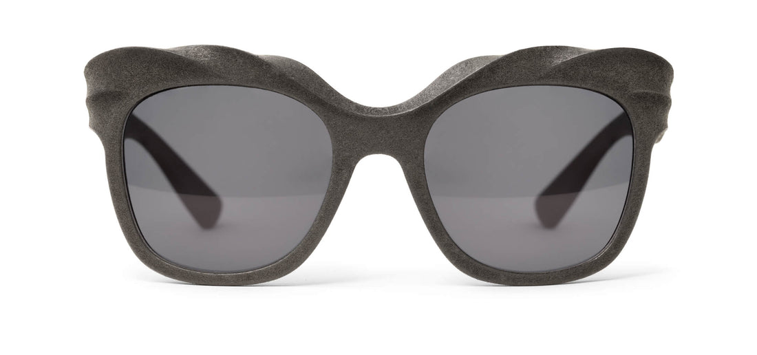 graphite / grey polarized