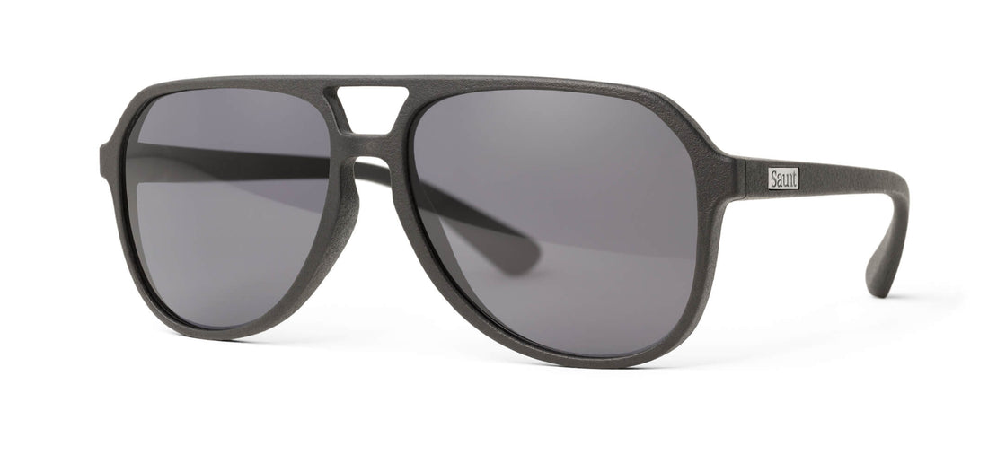 graphite / grey polarized